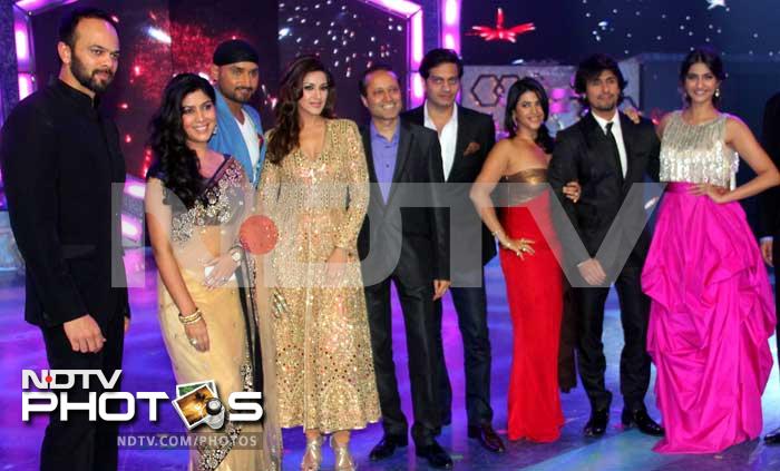 Star-studded evening at the Femina Miss India pageant 2012