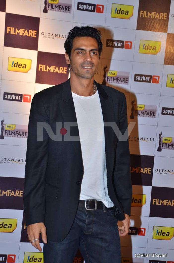 Arjun Rampal at the Filmfare red carpet