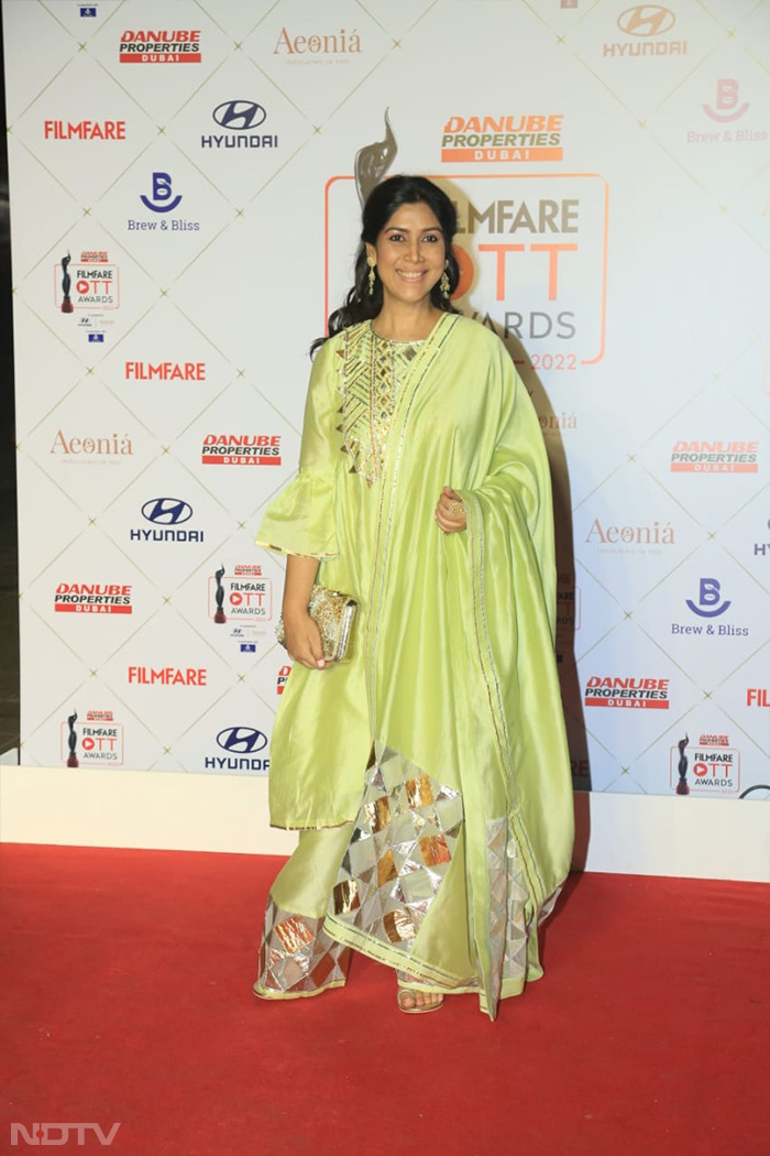 Filmfare OTT Awards 2022: ओटीटी अवॉर्ड नाइट में शामिल हुए कई सितारे