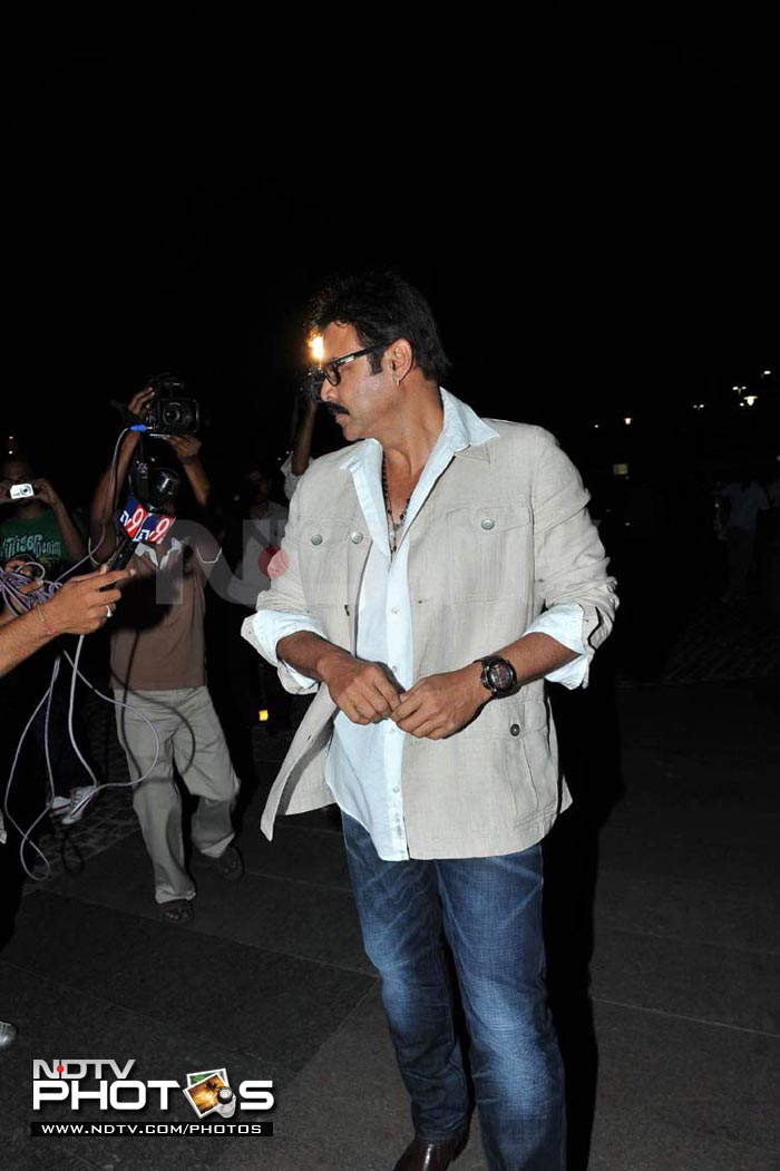 Venkatesh paired a light jacket with denims.