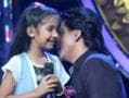 Photo : SRK's Chennai whispers with a little fan