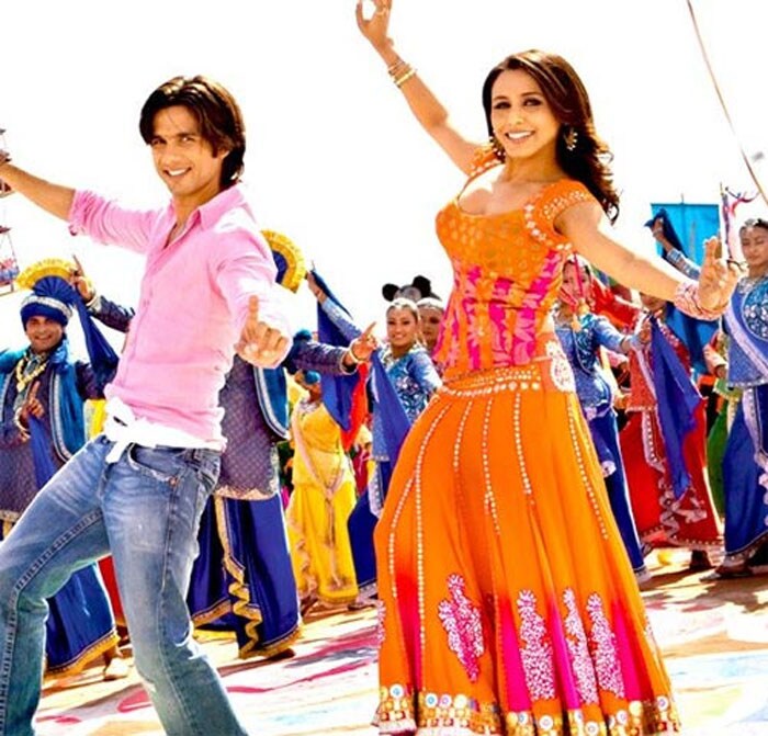 Rani Mukherji and Shahid Kapoor won the Worst Pair for <I>Dil Bole Hadippa</I>. (Text: PTI)