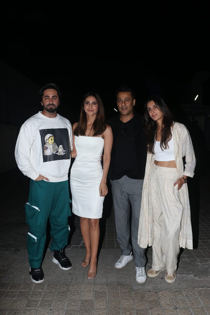 Meanwhile, in another part of the city, Ayushmann Khurrana and Vaani Kapoor were pictured at the special screening of their new film <I>Chandigarh Kare Aashiqui</I> with director Abhishek Kapoor and his wife Pragya Yadav.  (Pic courtesy: Varinder Chawla)