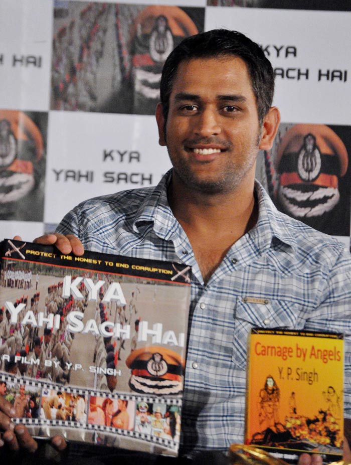 MS Dhoni at Kya Yahi Sach Hai music launch