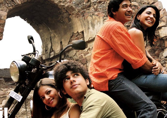 Dil Dosti, the launch film of Naseerudin Shah's son was also about four college friends.