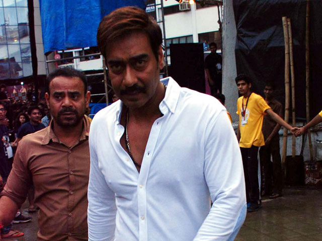 Ajay Devgn Minus Khaki: <i>Singham Returns</i>, Bearing Gifts Ajay Devgn Minus Khaki: <i>Singham Returns</i>, Bearing Gifts