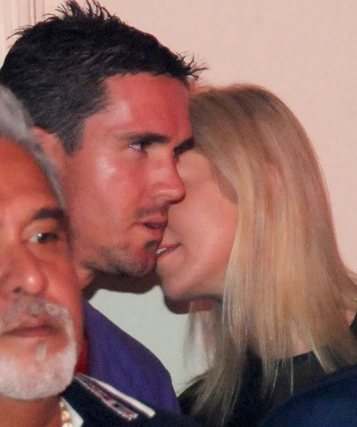 Kevin Pietersen speaks with Miss Universe Michelle McLean at the IPL Nights after party following the 2010 DLF Indian Premier League T20 group stage match between the Chennai Super Kings and Royal Challengers Bangalore at the ITC Park Sheraton on March 31, 2010 in Chennai, India (Photo: IPL2010/Getty Images)