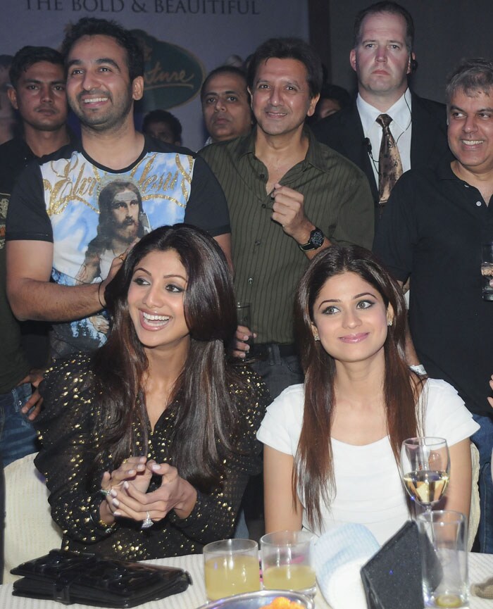 Raj Kundra with Shilpa Shetty and Shamita Shetty at the IPL Nights after party following the 2010 DLF Indian Premier League T20 group stage match between the Kolkata Knight Riders and Rajasthan Royals at the ITC Sonar Bangla on April 17, 2010 in Kolkata, India.  (Photo: IPL2010/Getty Images)