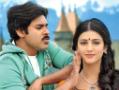 Pawan Kalyan romances Shruti Haasan in <i>Gabbar Singh</i>