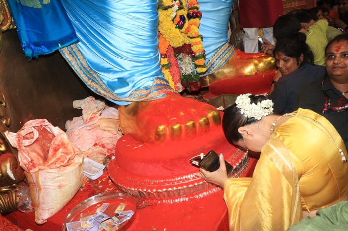 Ganesh Chaturthi 2022: Inside Kajol And Revathy\'s Festivities