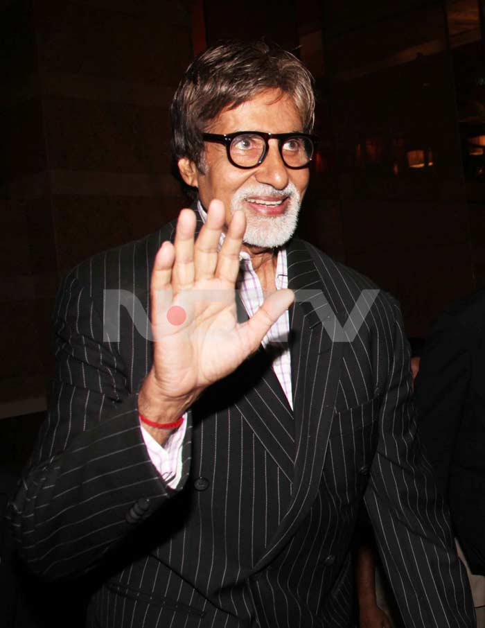 Big B was there to bless the couple.