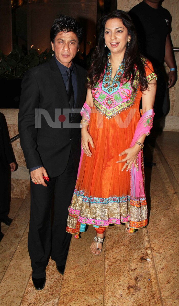 Old buddies SRK and Juhi.