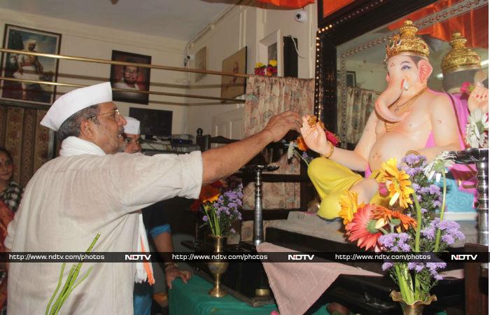 Ganesh Chaturthi: Hrithik Roshan Welcomes Ganpati Home