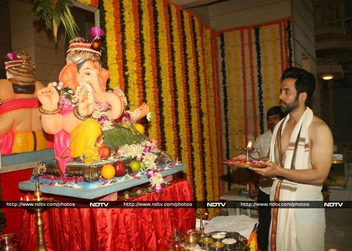 Tusshar Kapoor also welcomed Ganpati today.