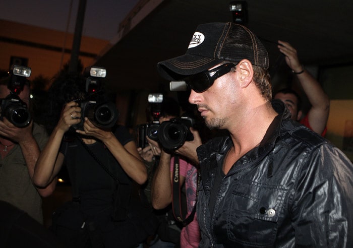 Keith Duffy, member of the Irish Band Boyzone arrives at the Palma de Mallorca airport, Spain, on Sunday October 11, 2009. Band members Keith Duffy, Ronan Keating, Mikey Graham and Shane Lynch released a statement in which they said they were 'devastated by the loss of our friend and brother'. (Photo: AP)