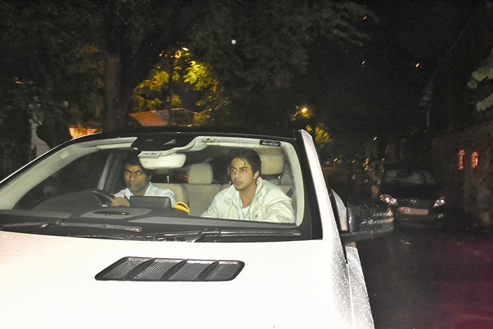 Aryan Khan's OOTD was a white sweatshirt as he was clicked in  Bandra.