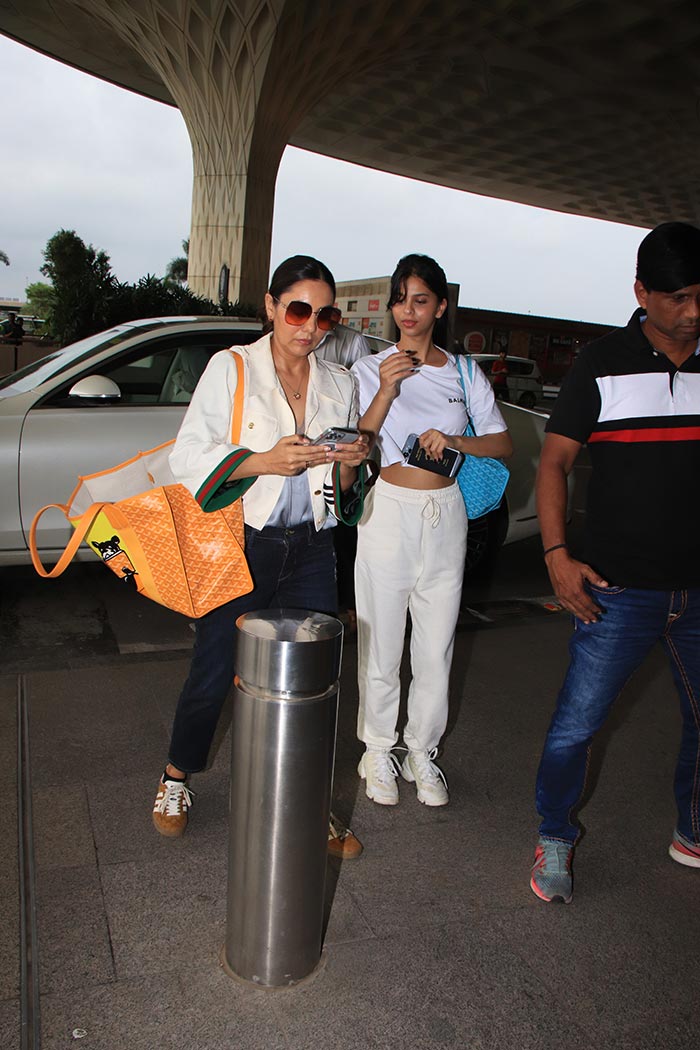 Gauri Khan, Suhana Khan And Sara Ali Khan\'s Airport Diaries