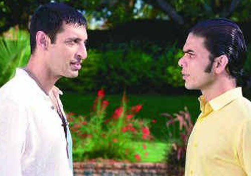 <B>Not a straight film</B>: Mahesh Dattani's debut film <i>Mango Souffle</I> did manage to impress, but was aimed at very niche audience.