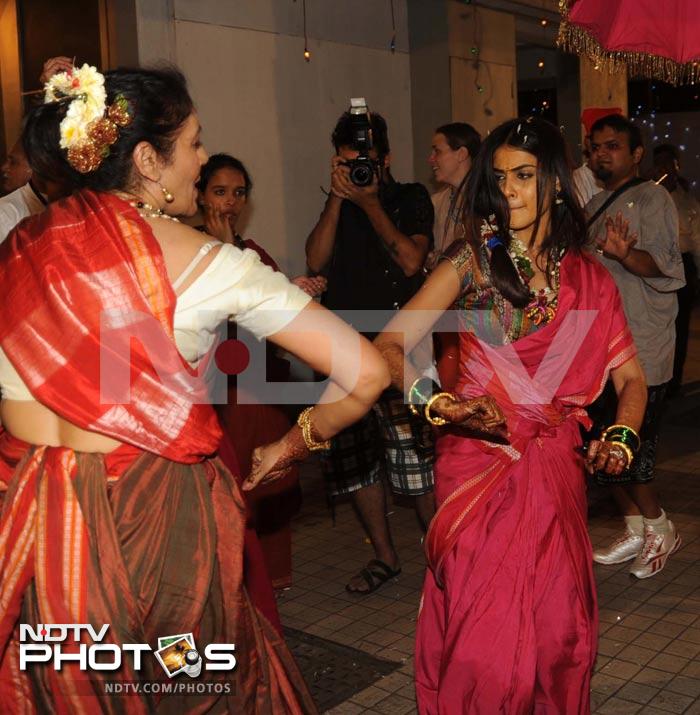 Genelia dances at her pre-wedding function
