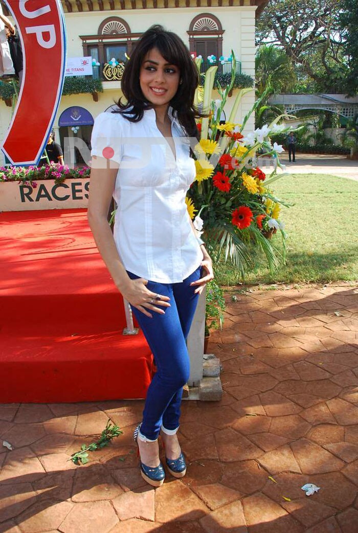 Genelia D'Souza attends Elle Race