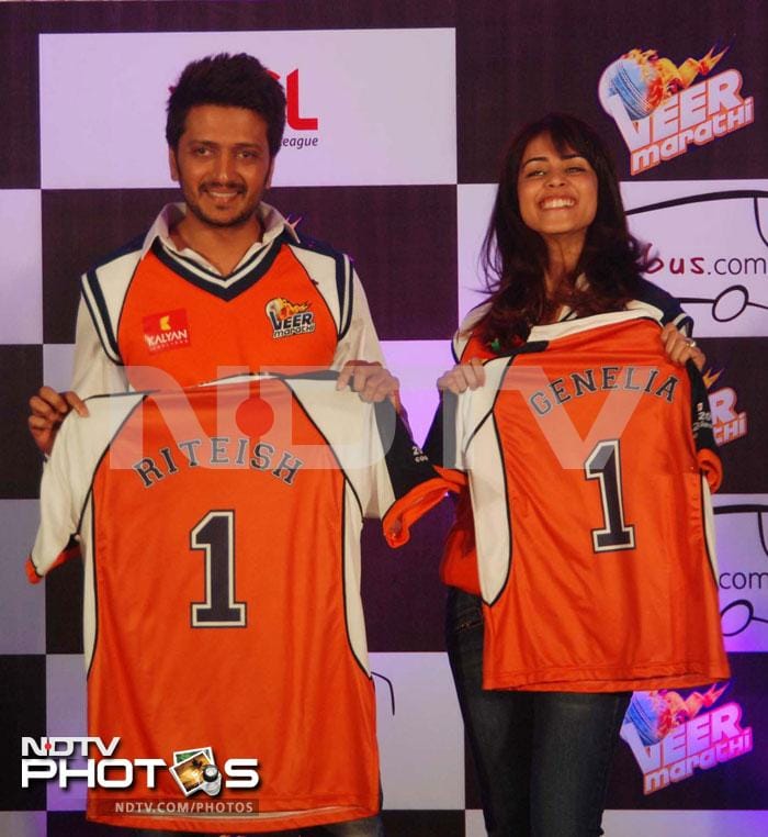 Bowled over by Genelia, Riteish?