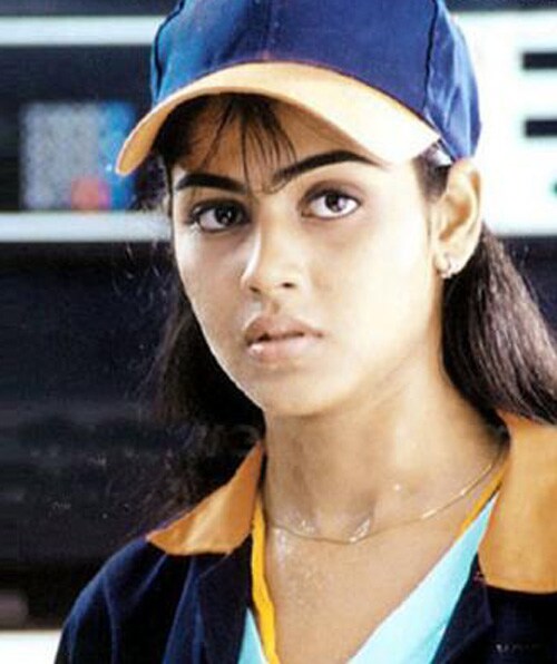 The number of Tamil and Telugu films Genelia did after <I>Jaane Tu..</i> came down instantly.