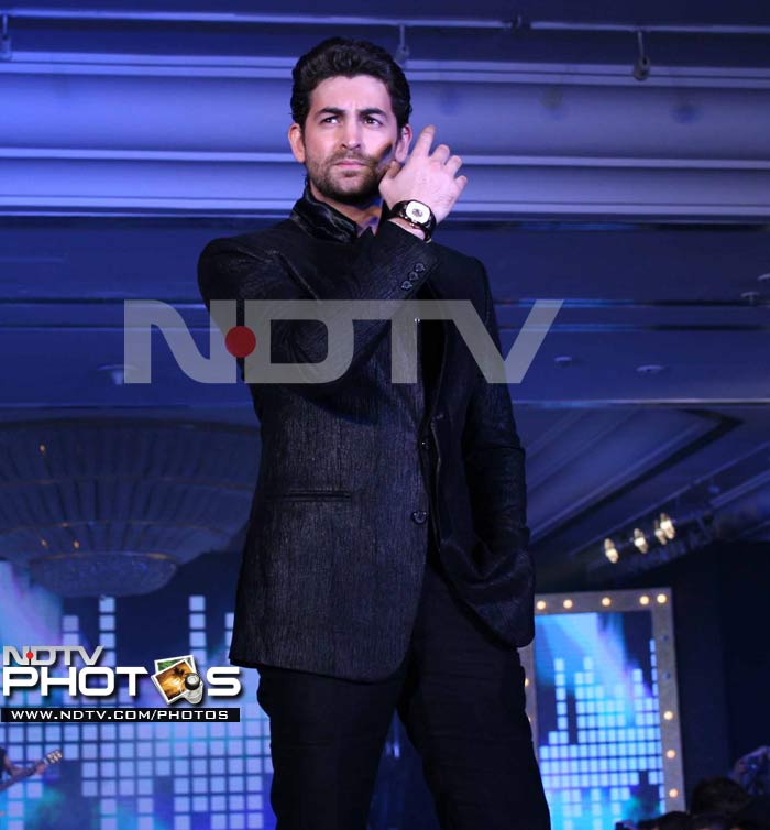 A suave Neil Nitin Mukesh walked the ramp.