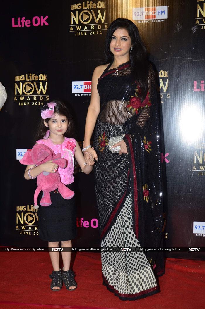 Bollywood Glitters at Life OK Awards