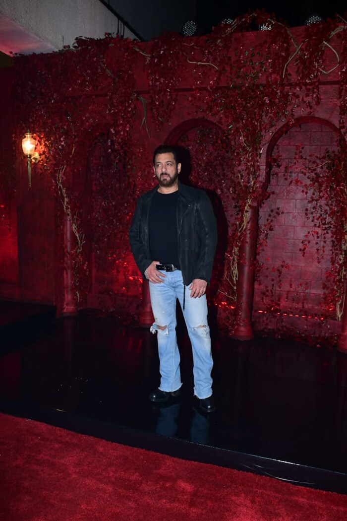 Salman Khan kept it casual and cool.