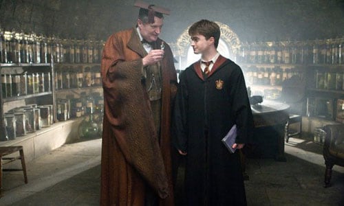 <B>N.E.W.Ts and O.W.Ls</b> Even in the midst of great suspense, and action, the film   doesn't allow us to forget our favourite part of Harry Potter - Hogwarts. The students are   required to take important exams and do well enough to become aurors.