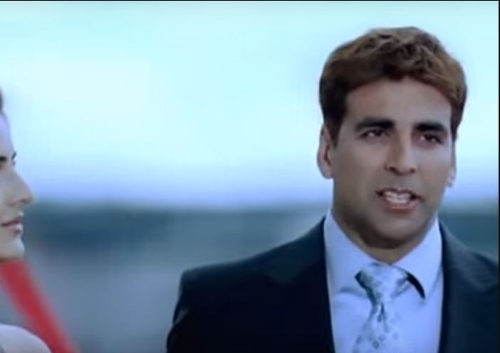 In 2007, a new star pairing was created with <i>Namastey London</i> in which Akshay starred opposite Katrina Kaif, playing a small-town Punjabi <i>munda</i> to her spoilt London girl. Later that year released <i>Welcome</i>, also a hit. Akshay and Katrina were now being compared with the ultimate hit <i>jodi</i> of Kajol and Shah Rukh Khan.