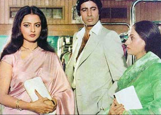 The actor's association with Yash Chopra delivered big successes such as <I>Deewaar</I> (1975), <I>Kabhie Kabhie</I> (1976) and <I>Trishul</I> (1978), but their off-beat take on the Chasnala mining disaster of 1975 - <I>Kaala Patthar</I> (1979) - didn't quite match up to the earlier successes.<br><br> Yash Chopra next brought together Amitabh Bachchan, Jaya and Rekha in his movie <I>Silsila</I> in 1981. This was Big B and Rekha's last movie together.