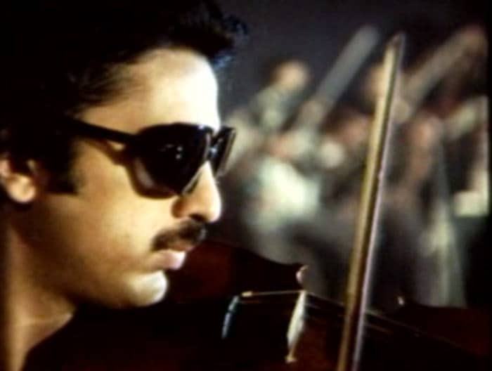 <p>Kamal Haasan starred in many of director K Balachander's films through the late '70s. These included <i>Oru Oodhappu Kan Simittugiradhu</i> (1976), <i>Moondru Mudichu</i> (1976), <i>Avargal</i> (1977). <i>16 Vayathinile</i>, in which he played a village bumpkin, won him a third Best Actor award.</p>