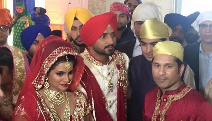 Harbhajan Singh Marries Geeta Basra, Sachin is A-List Baraati