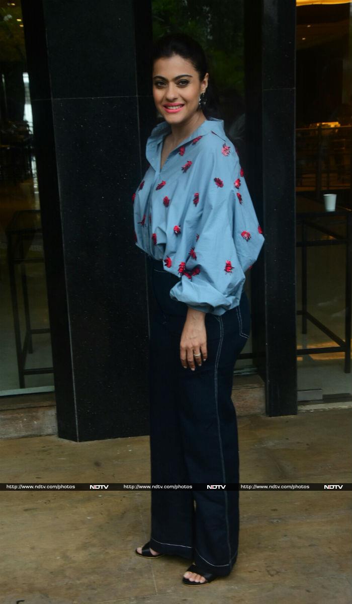 Aaila, Eela! Pics From Kajol And Riddhi Sen\'s Latest Outing