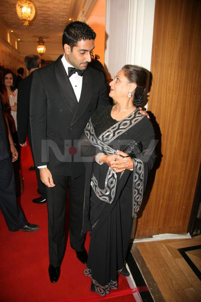 Mum's The Word: Abhishek and Jaya share a tender moment