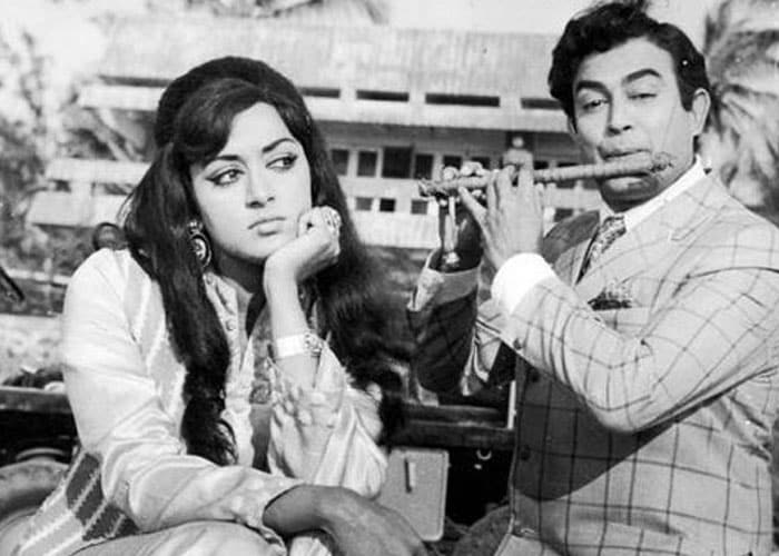 Before she married Dharmendra, Hema Malini was famously pursued by actors Sanjeev Kumar and Jeetendra, both of whom proposed to her and were turned down. In her biography, Hema reveals that she nearly accepted Jeetendra's proposal. Sanjeev Kumar reportedly turned to alcohol after his proposal was rejected and he stayed single for the rest of his life.