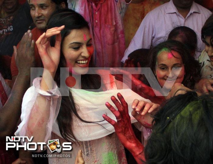 How the stars celebrated Holi