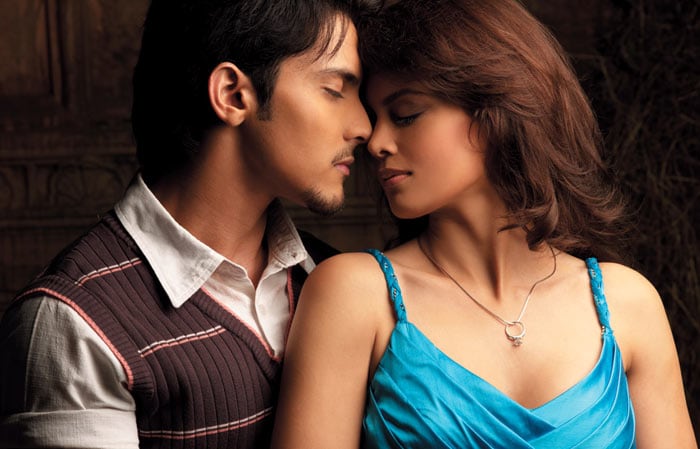 Bollywood's hot debuts in 2010