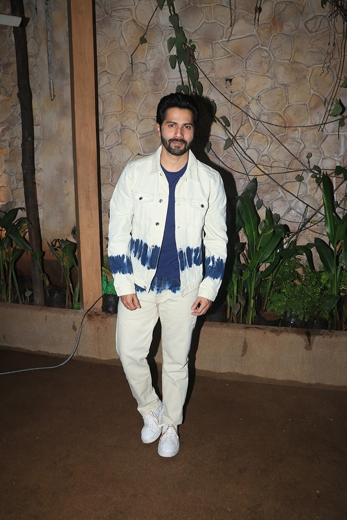 Varun Dhawan looked dapper in a casual outfit.