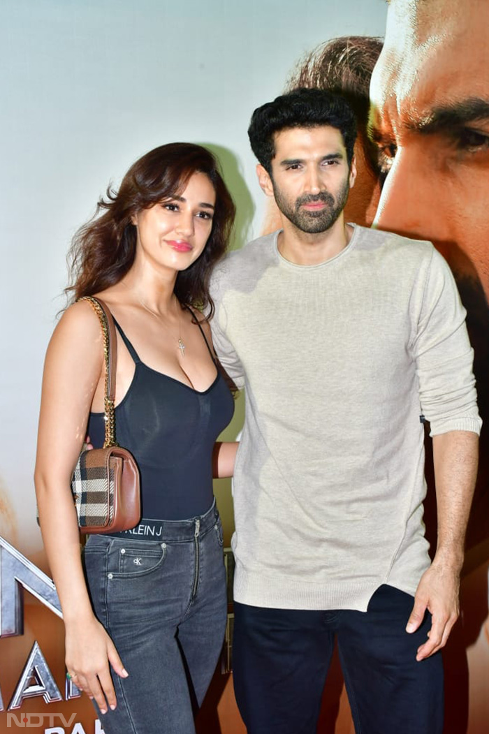 <i>Malang </i> co-star Disha Patani came to cheer for Aditya. (Image Courtesy: Varinder Chawla)