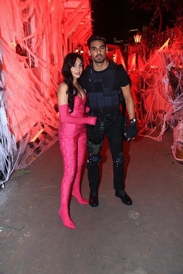 How Sara Ali Khan, Ananya Panday, Aryan Khan, Janhvi Kapoor And Others Lit Up Orhan Awatramani"s Halloween Party