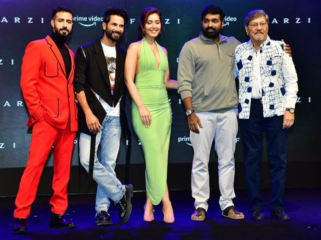 How Shahid, Vijay Sethupathi And Rashii Khanna Lit Up The Trailer Launch Of <i>Farzi</i>