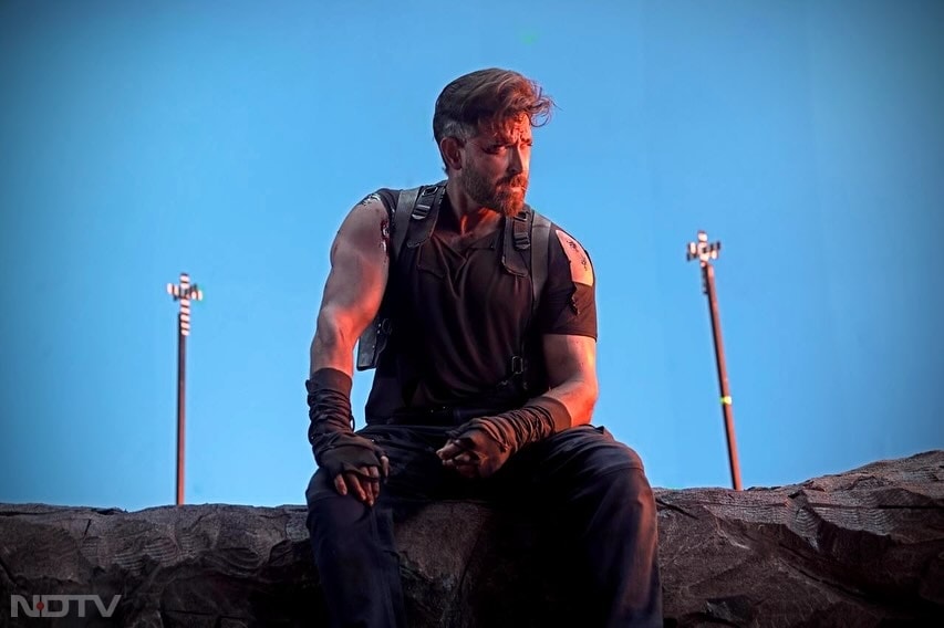 बॉलीवुड में ऋतिक का असली डेब्यू 2000 में फिल्म 'कहो ना... प्यार है' से हुआ. इस फिल्म ने उन्हें रातों रात स्टार बना दिया. hrithikroshan/Instagram