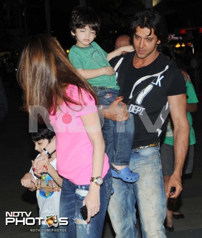A grand welcome from wife, sons for Hrithik