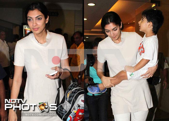 Former Miss World Yukta Mookhey was also spotted at the event with her son.<br><br>Ahead: Nana Patekar, Shreyas are <i>Kamaal Dhamaal Malamaal</i>