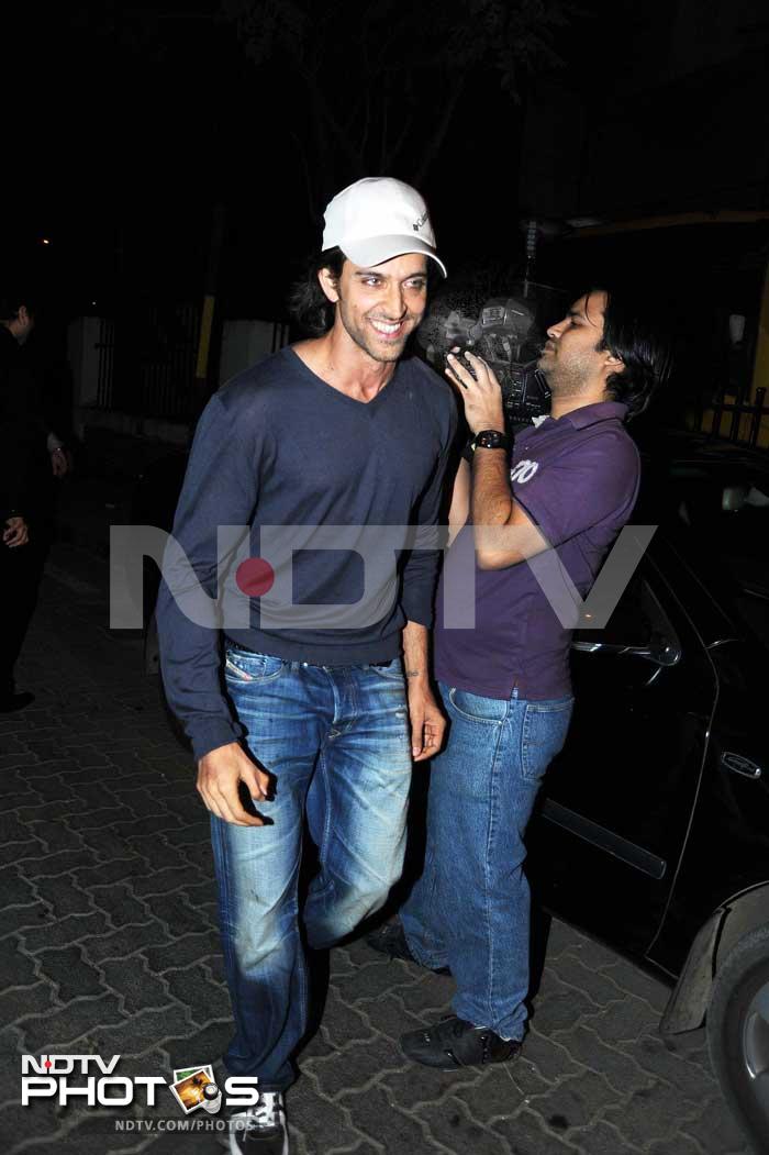 Hrithik flashes a smile.