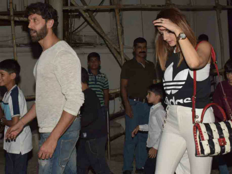 How The Roshans And Kapoors Beat Their Monday Blues