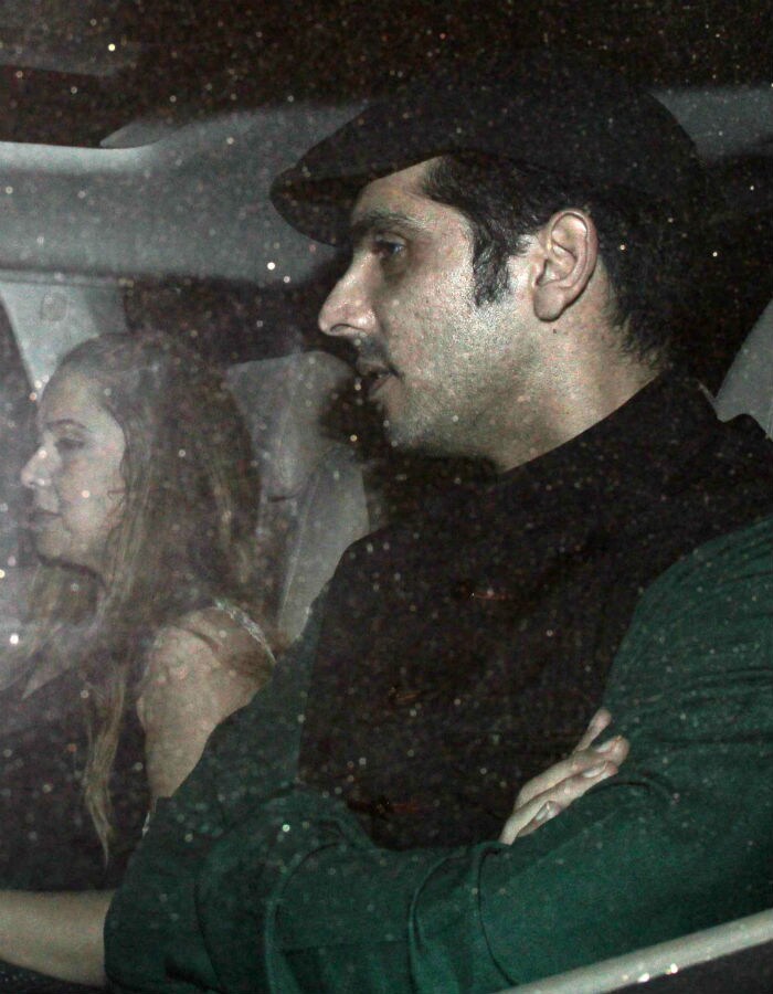 Inside Hrithik\'s Birthday Bash With Sussanne, Naina And Kunal