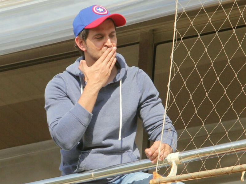 Hrithik Roshan Greets Fans And Media On Birthday